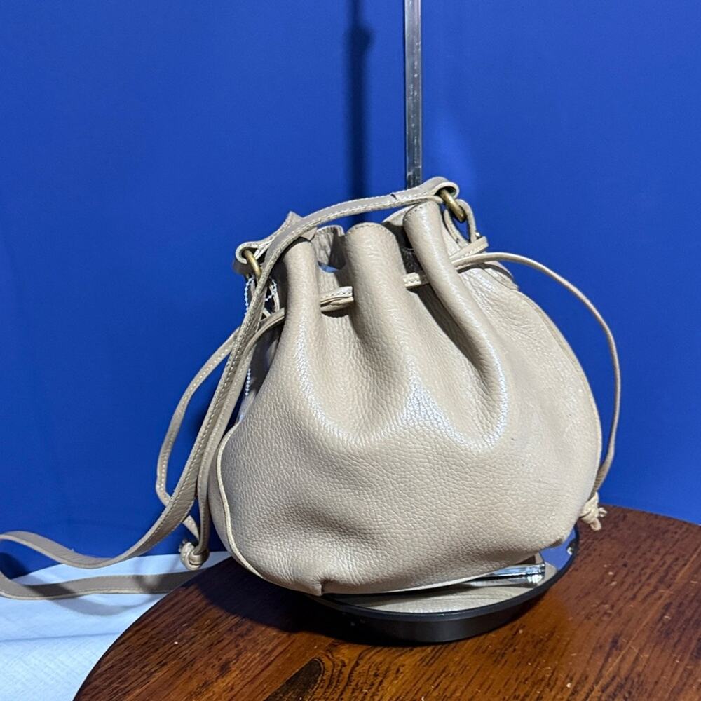 Vintage Coach 4219 Sheridan Marietta Drawstring Bag Beige
